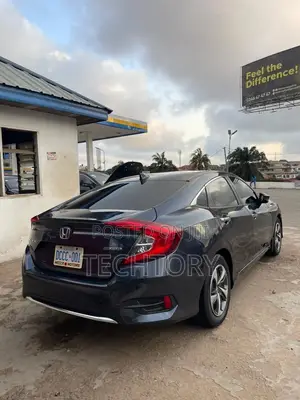Honda Civic Touring Sedan 2019 Gray