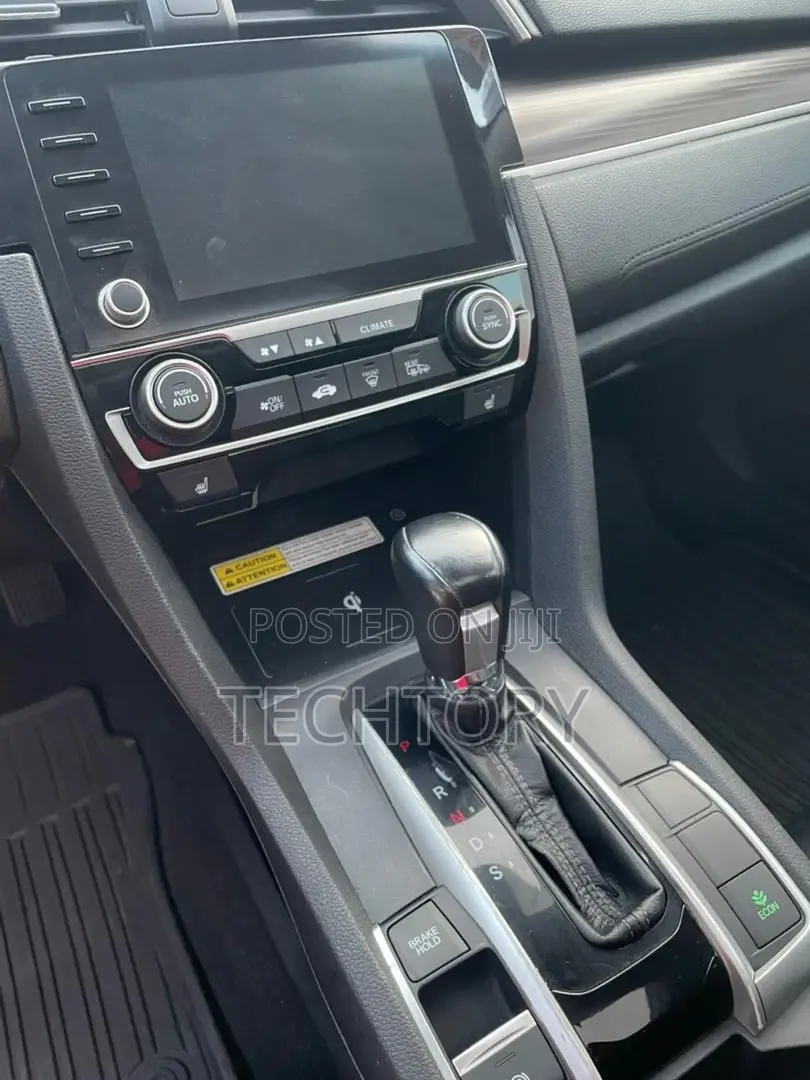 Honda Civic Touring Sedan 2019 Gray