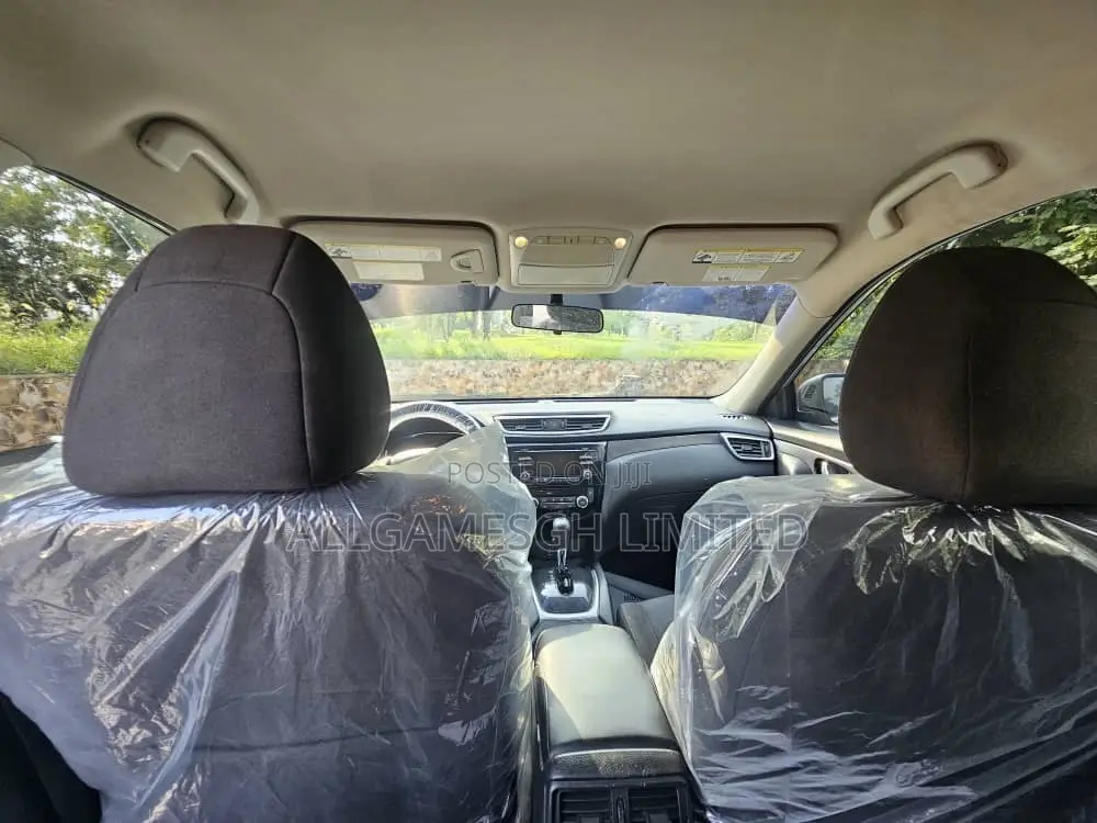 Nissan Rogue S 4dr SUV (2.5L 4cyl CVT) 2015 Gray