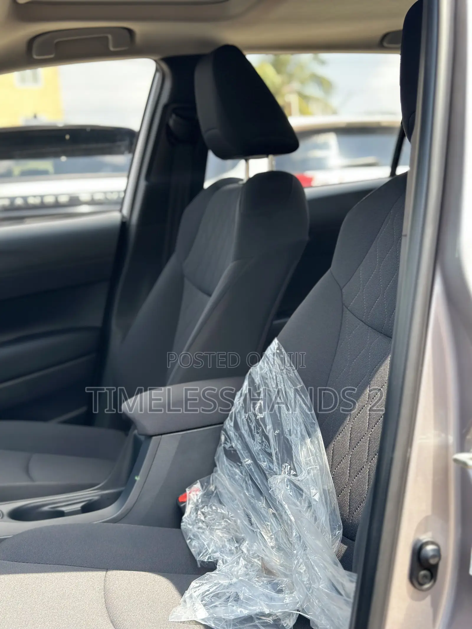 New Toyota Corolla Cross 2025 Silver