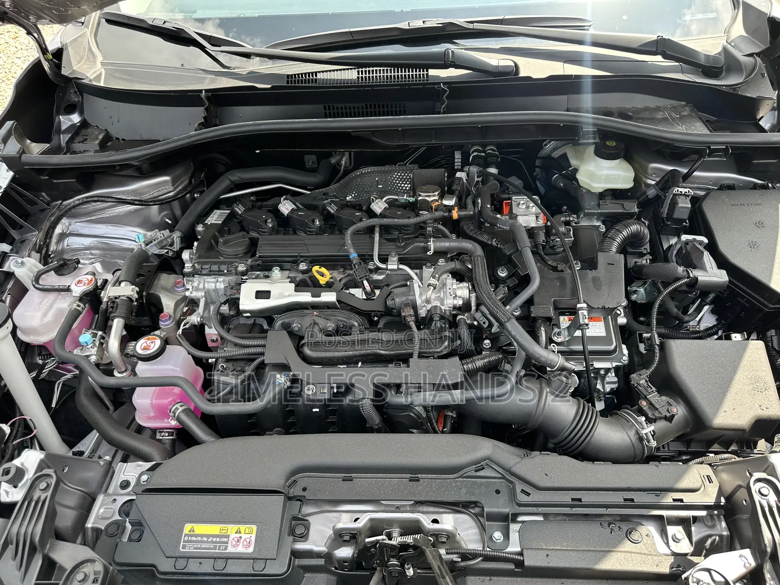 New Toyota Corolla Cross 2025 Silver