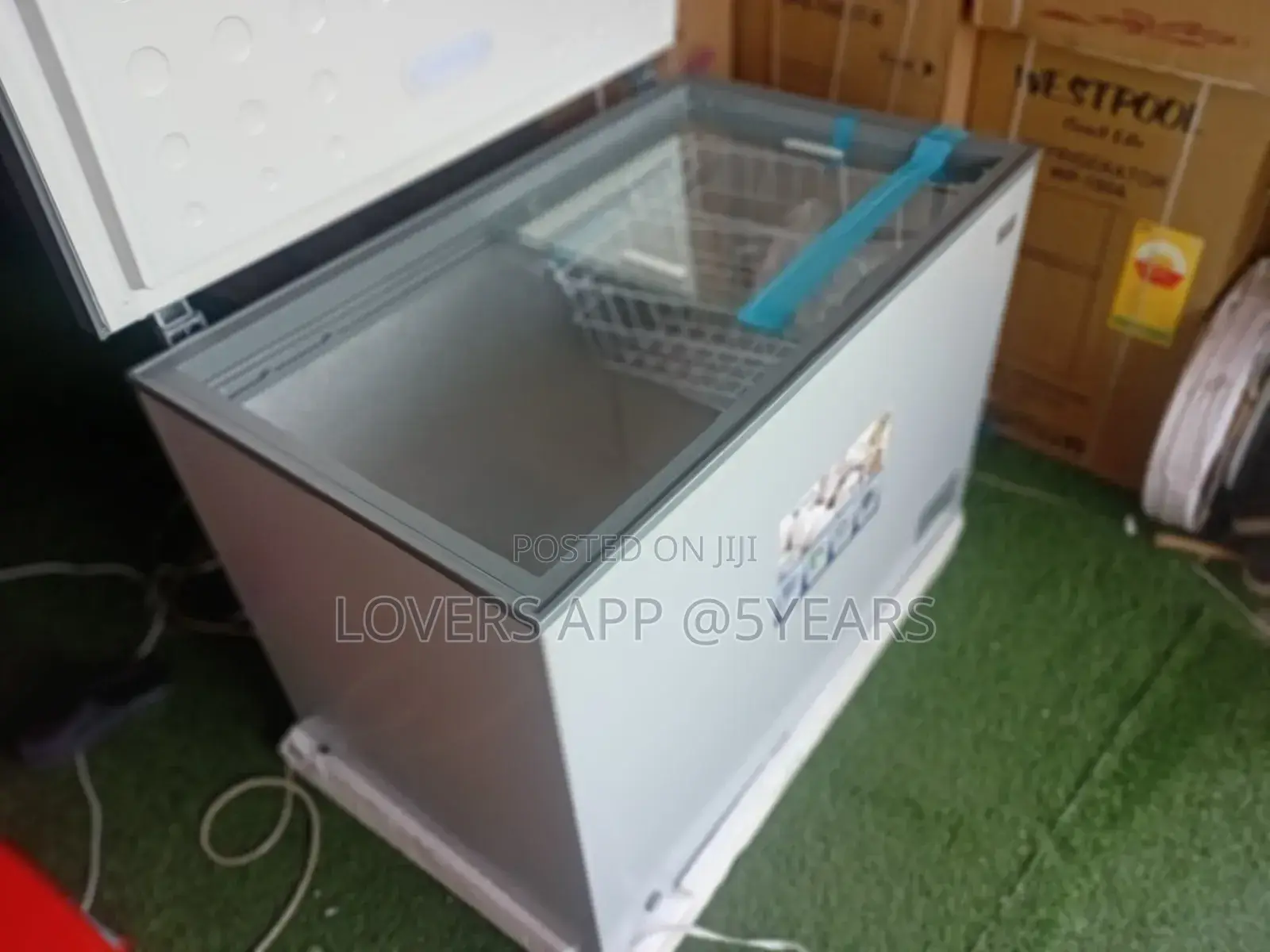 Pearl Frostguard Heavy-Duty Freezer