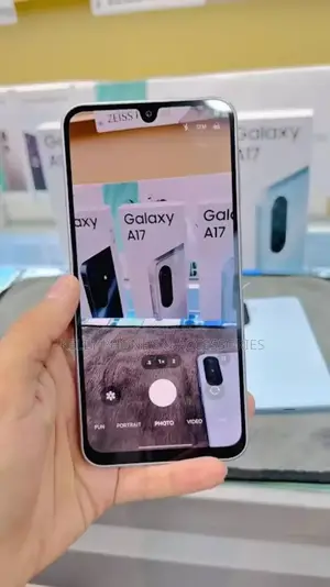 New Samsung Galaxy A17 5G 256 GB Silver