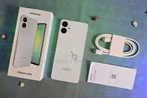 New Samsung Galaxy A06 64 GB White