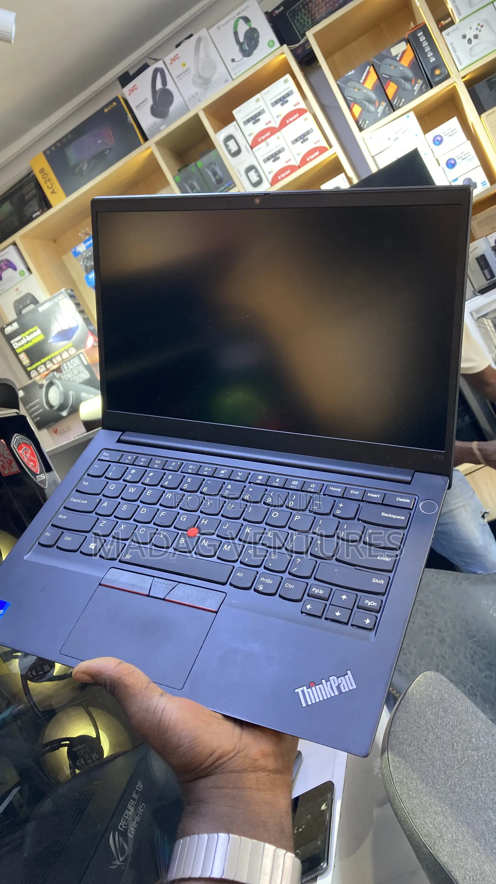 Laptop Lenovo ThinkPad E14 Gen 2 16GB Intel Core I5 SSD 256GB