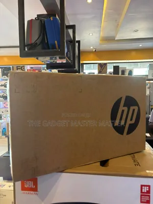 New Laptop HP ZBook Power G9 I7 16GB Intel Core I7 SSD 512GB