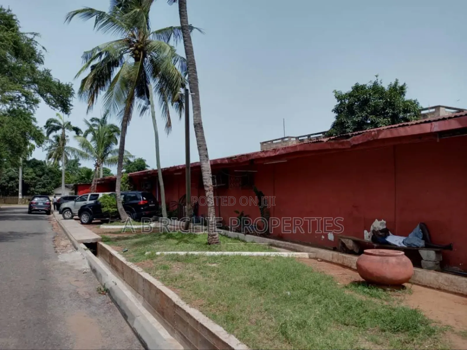 Office Space for Sale on 1 Acre of Land at Airport Residential