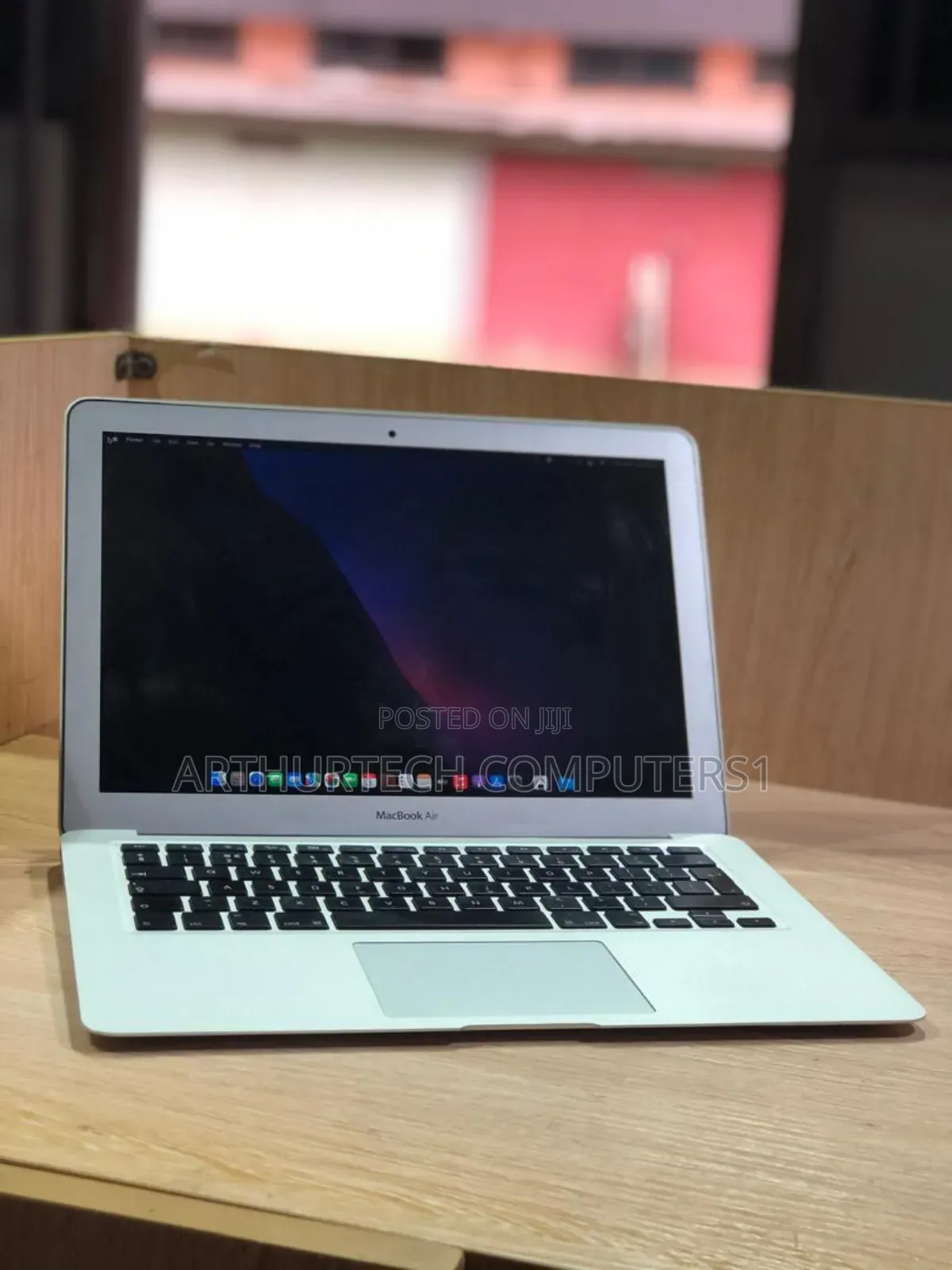 Laptop Apple MacBook Air 2017 8GB Intel Core I5 SSD 128GB