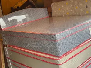 Full Queen Bed Size