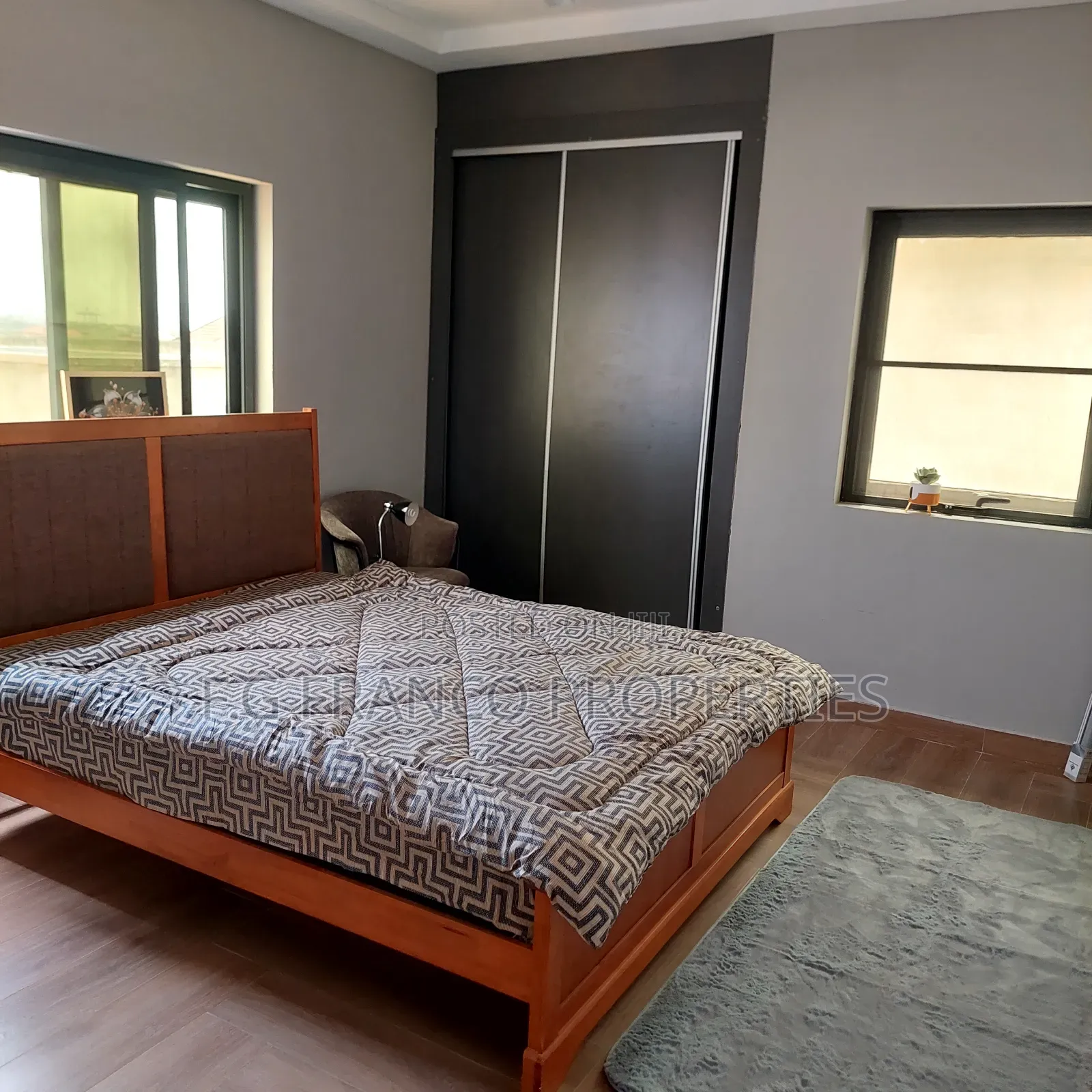 Furnished 2bdrm Apartment in Kg.Franco Properties, Sakumono for rent