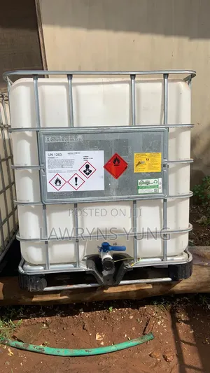 White 1000 Liters Tank