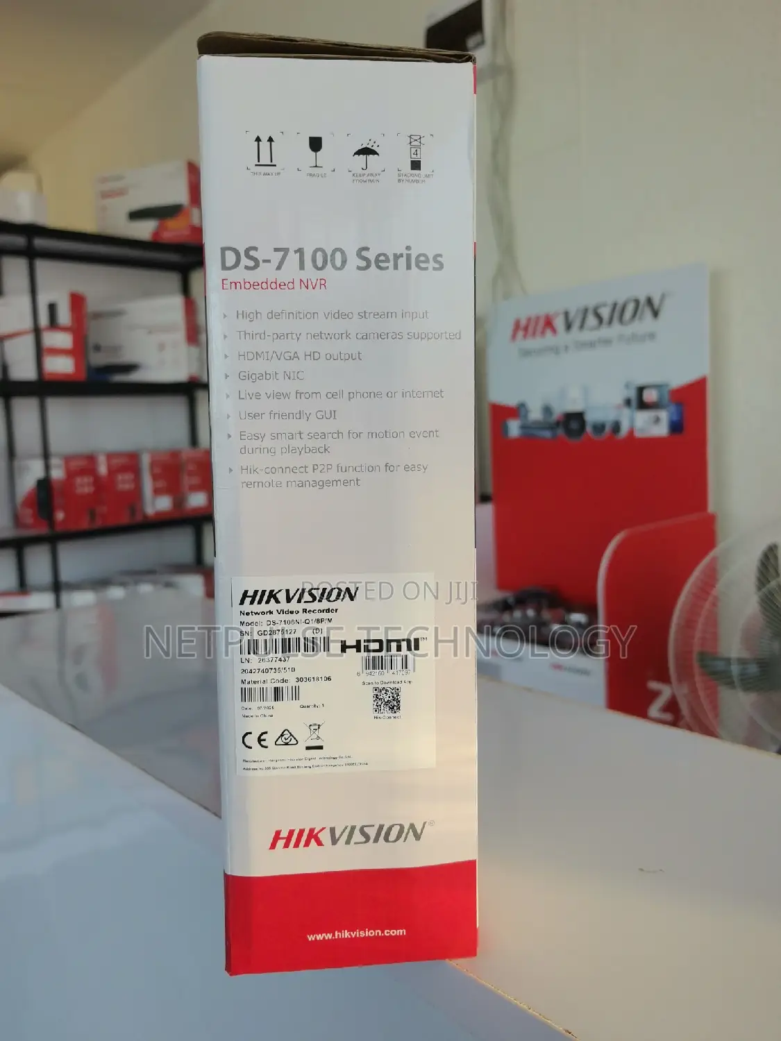 Hikvision 8-Channel NVR (Network Video Recorder) - Ds-7108ni-Q1/8p/M