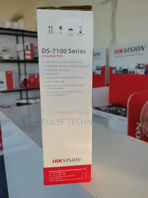 Hikvision 8-Channel NVR (Network Video Recorder) - Ds-7108ni-Q1/8p/M