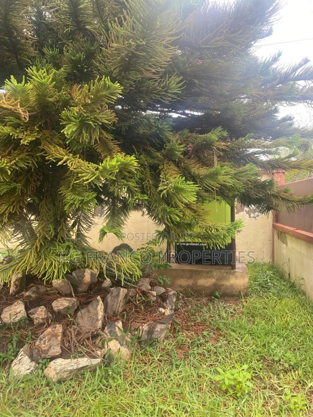 Furnished 7bdrm House in Kg Franco Properties, Spintex for rent