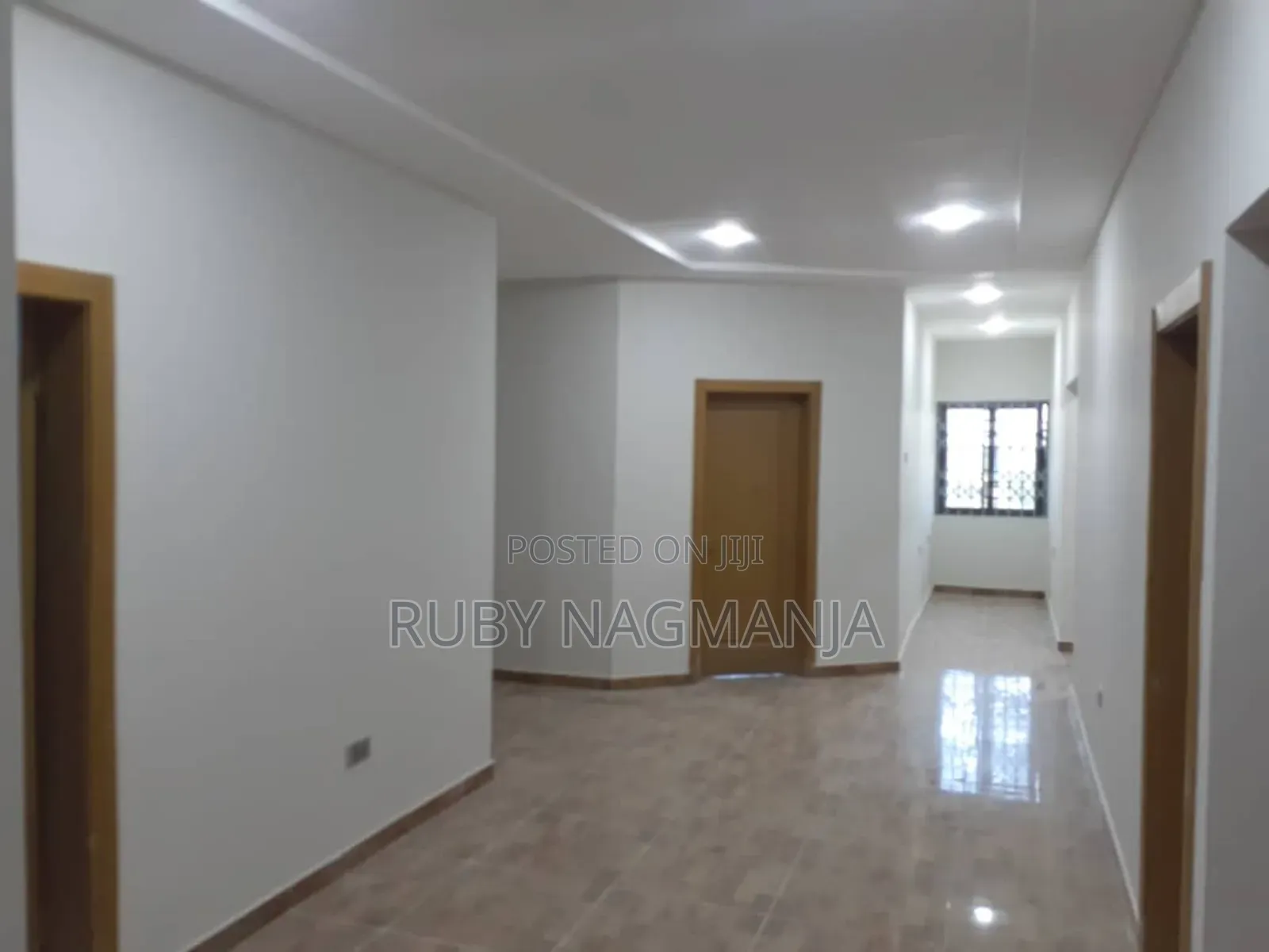 8bdrm House in Ekman Ash, Sasaabi for sale