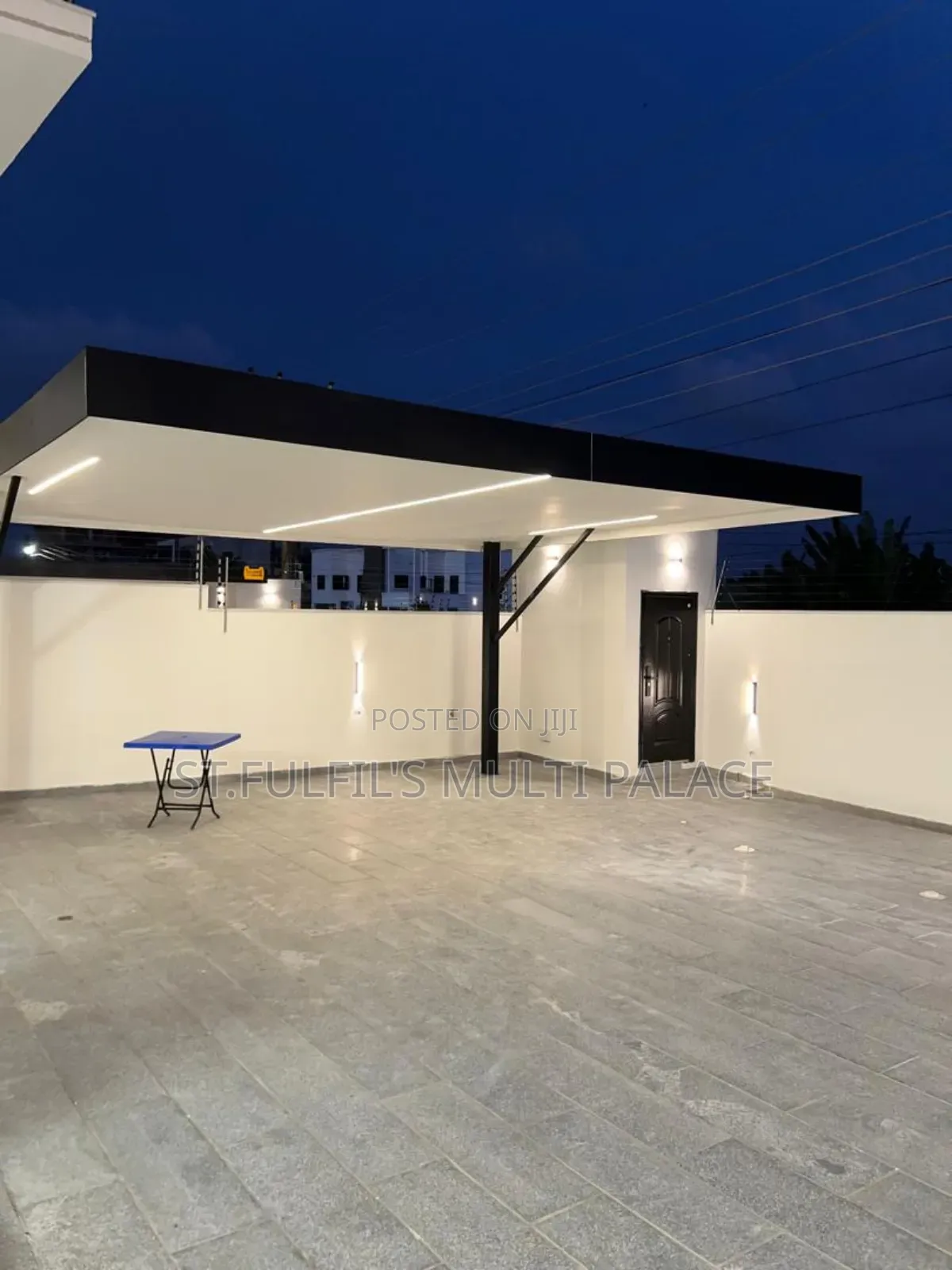 5bdrm Mansion in East Legon Around, Madina for sale