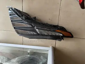 Hyundai Tucson 2021- 2025 Headlights Led Original (Used)