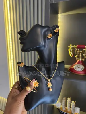 Gold Plated Jewelry Earrings Set