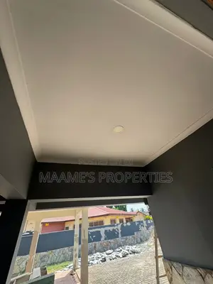 4bdrm House in Lake Side Estate for rent