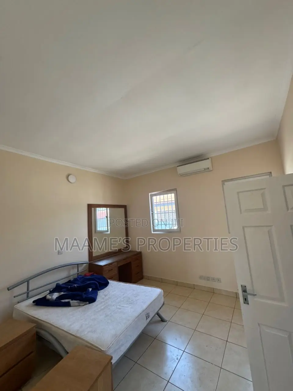 4bdrm House in Lake Side Estate for rent