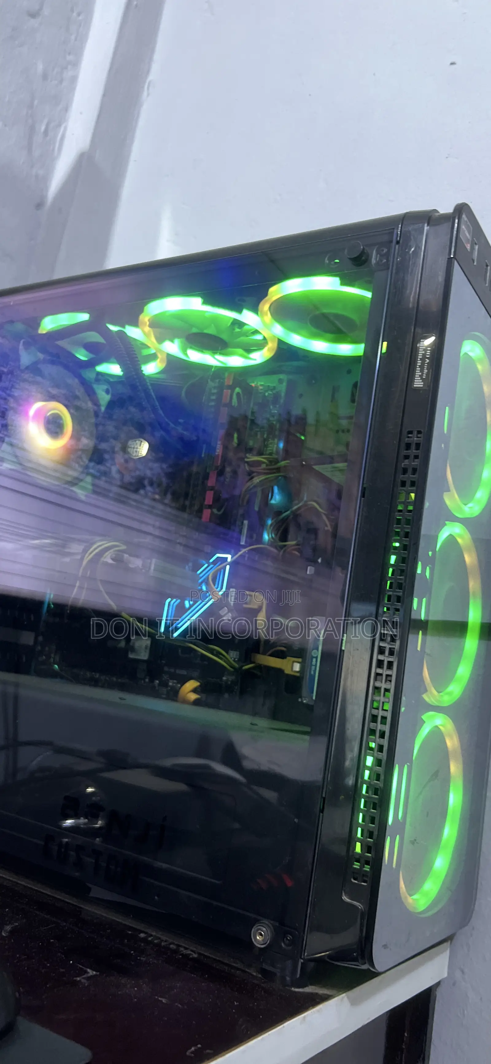Desktop Computer MSI Model 24GB AMD Ryzen 5 HDD+SSD 1T