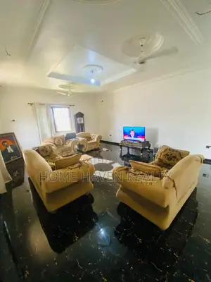 5bdrm House in North Legon for rent