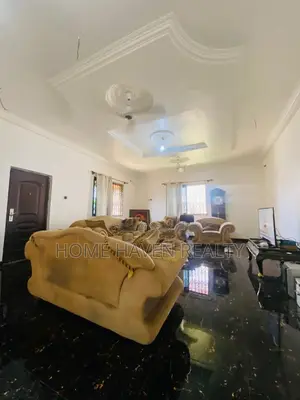 5bdrm House in North Legon for rent