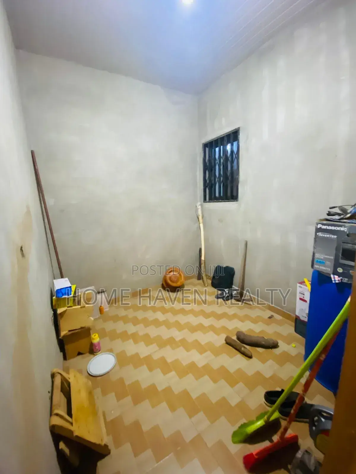 5bdrm House in North Legon for rent