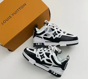 Sneaker' Hub