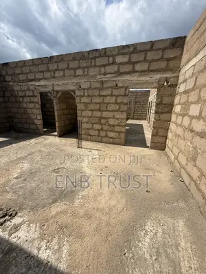 14bdrm Mansion in Juaben Effiduase for sale