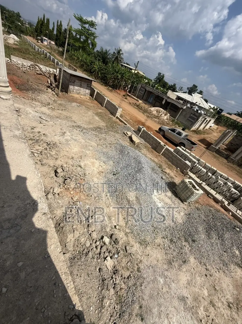 14bdrm Mansion in Juaben Effiduase for sale