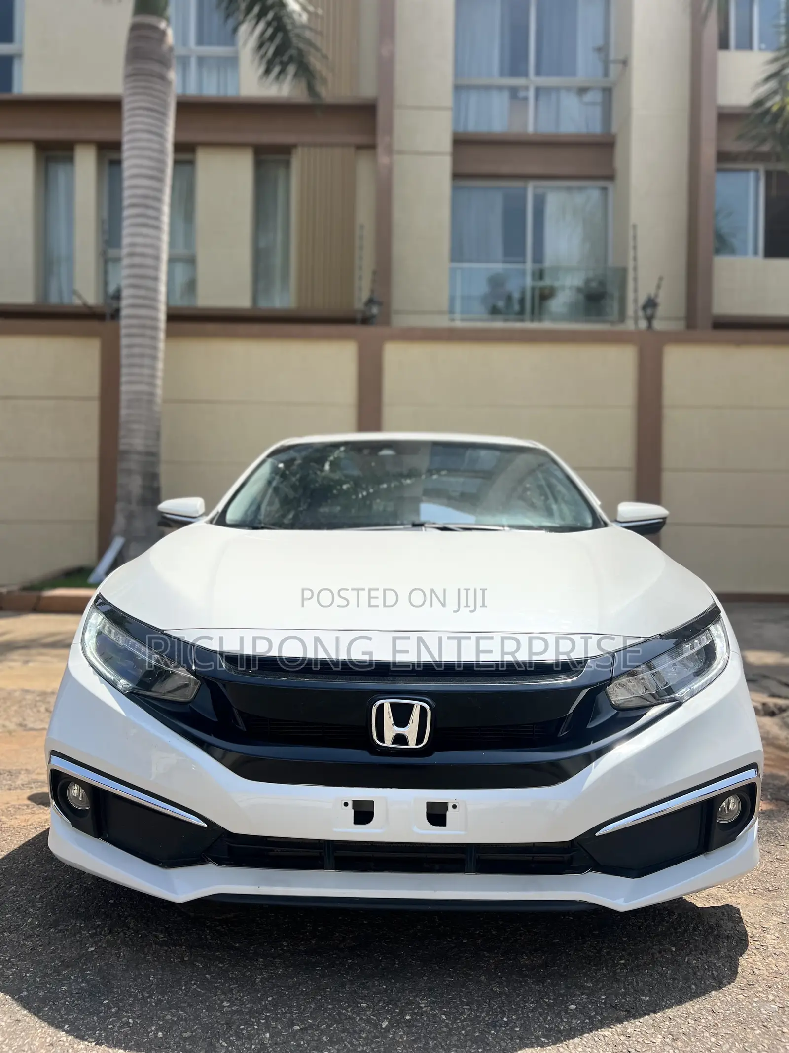 Honda Civic Touring Sedan 2020 White