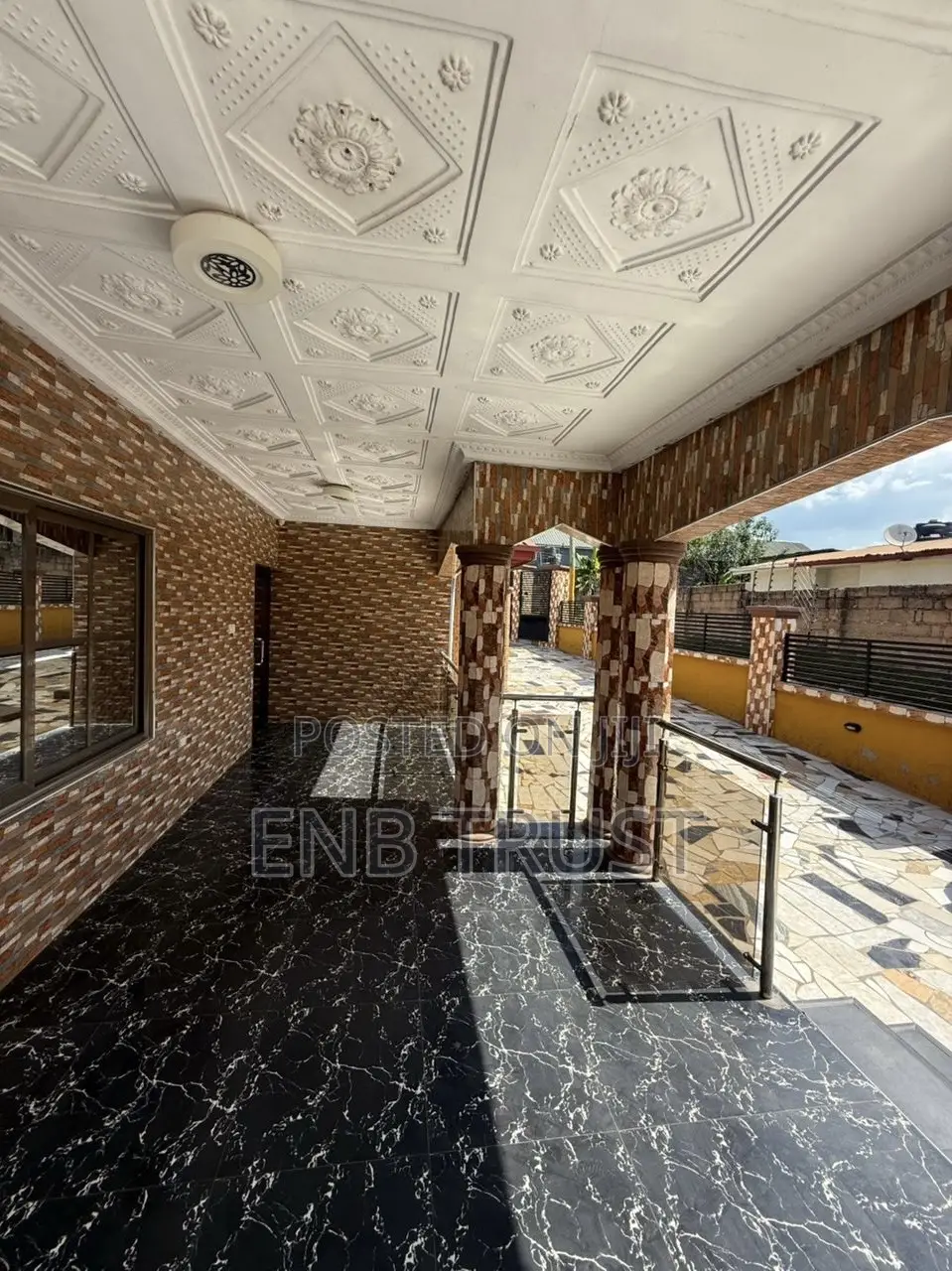 6bdrm House in Effiduase, Ejisu-Juaben Municipal for sale
