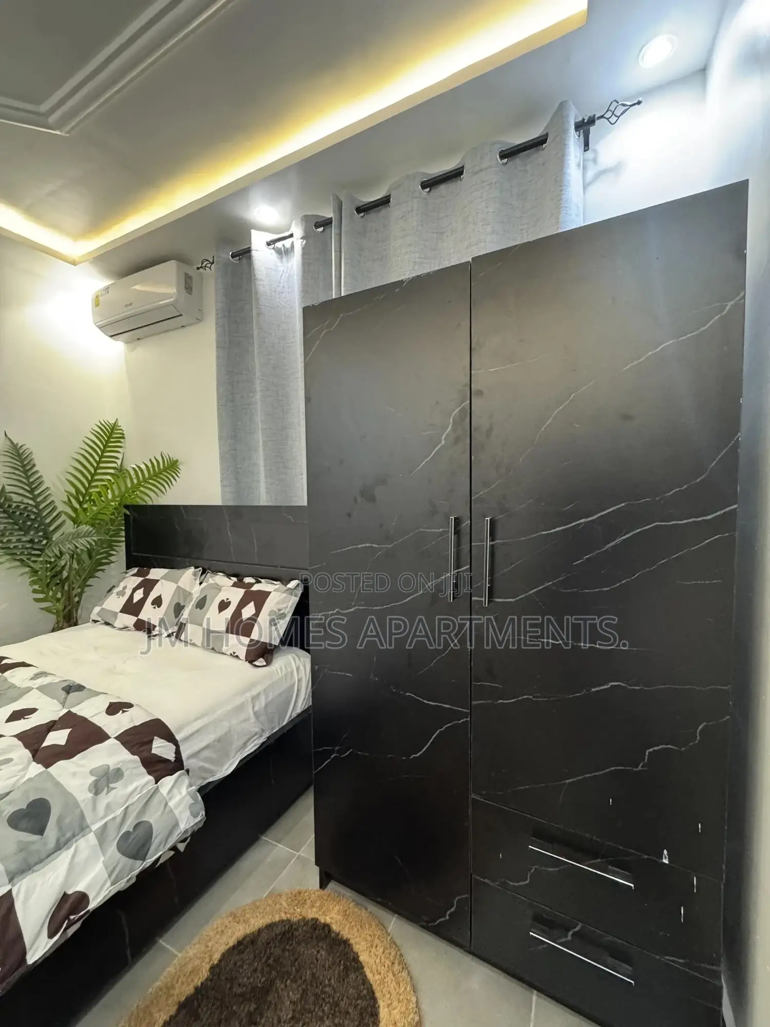 Daily Short Stay – Modern 2 Bedroom Apartment, Tema Comm 25