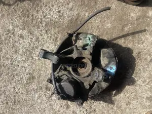 Pontiac Vibe 2003 Front Hub
