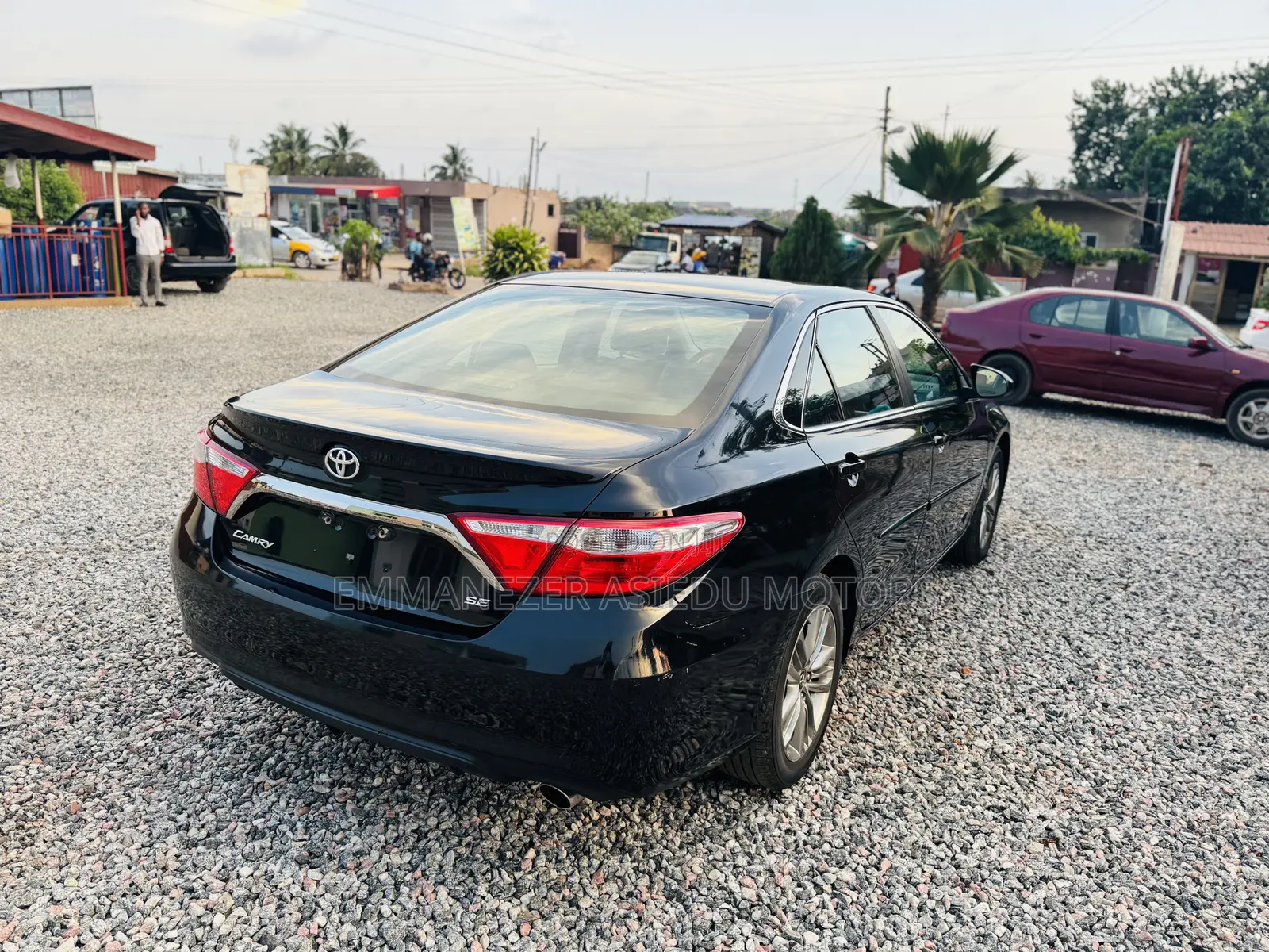 Toyota Camry SE 4dr Sedan (2.5L 4cyl 6A) 2017 Black