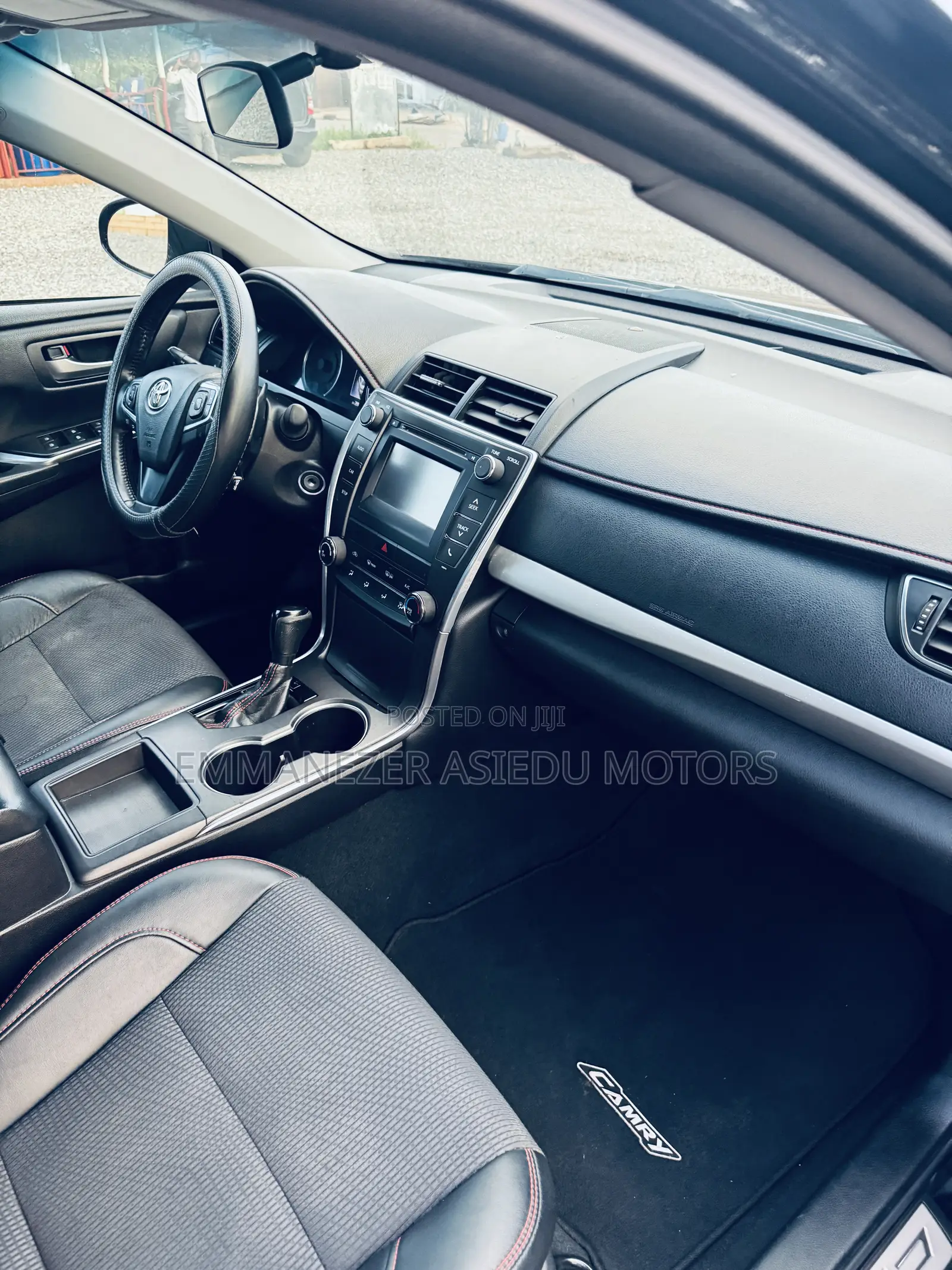 Toyota Camry SE 4dr Sedan (2.5L 4cyl 6A) 2017 Black