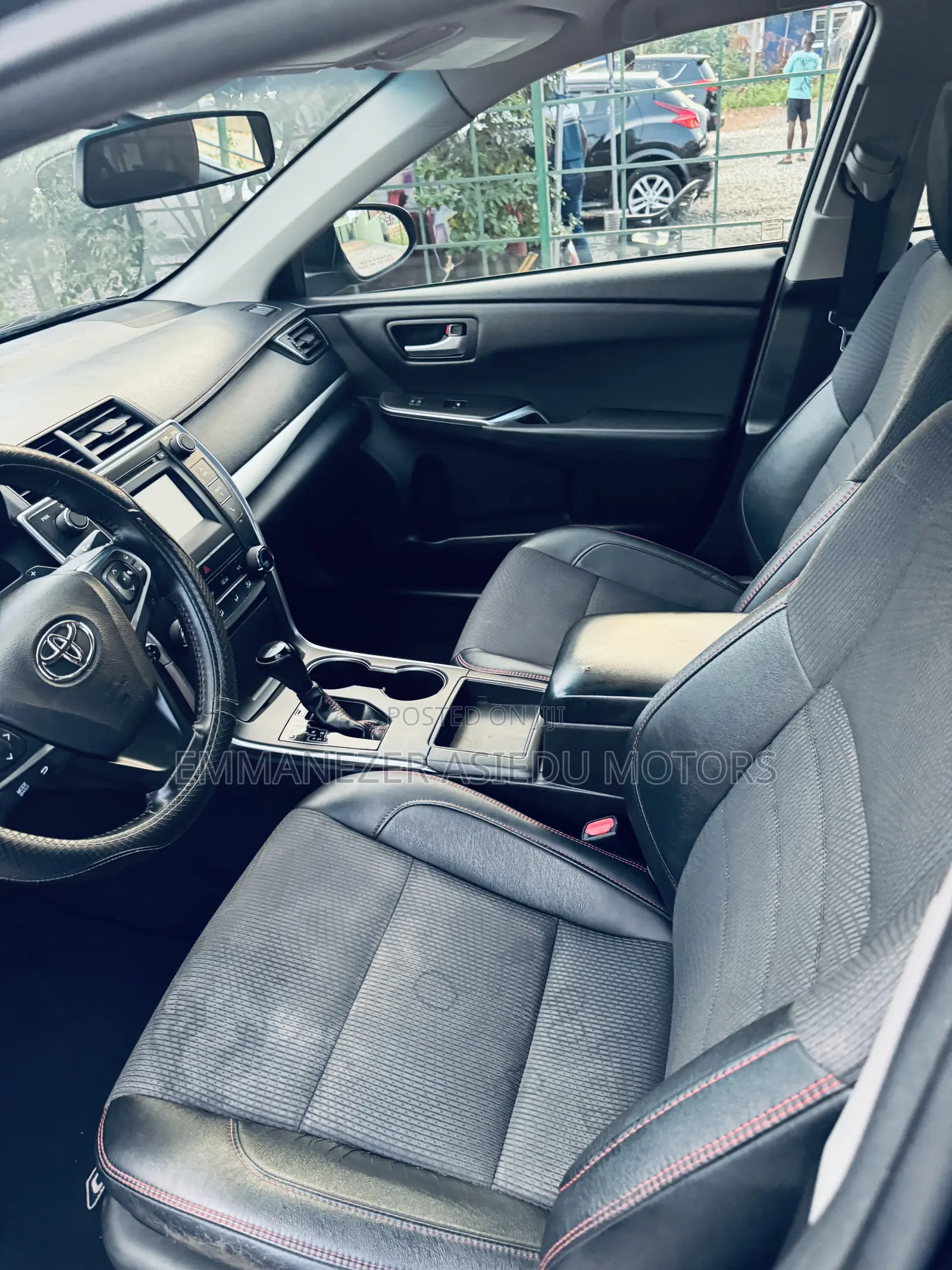 Toyota Camry SE 4dr Sedan (2.5L 4cyl 6A) 2017 Black