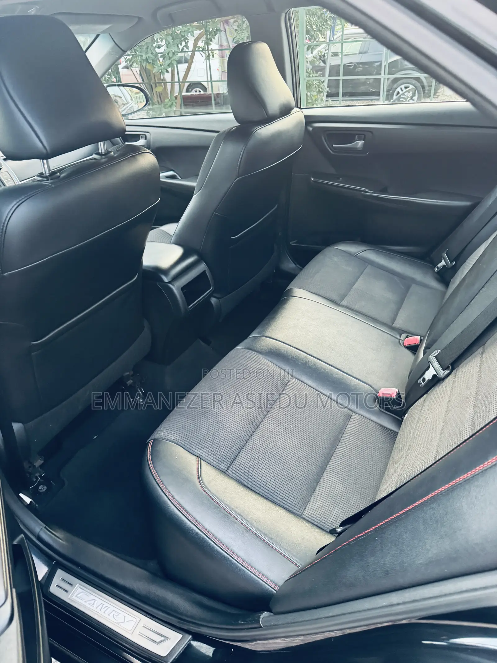 Toyota Camry SE 4dr Sedan (2.5L 4cyl 6A) 2017 Black