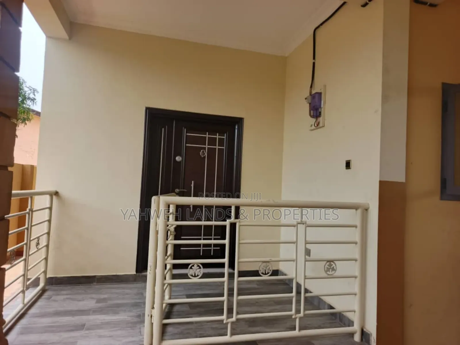 2bdrm Apartment in Teshie for rent