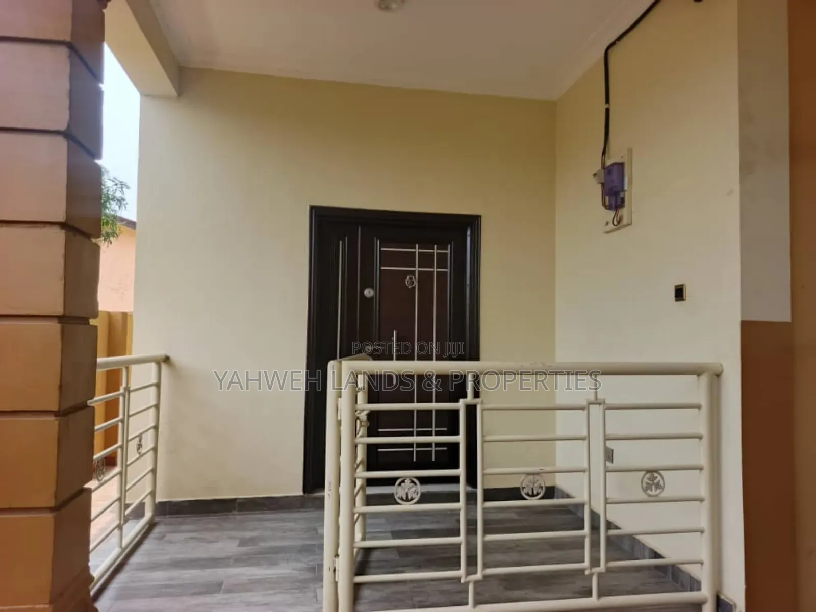 2bdrm Apartment in Teshie for rent