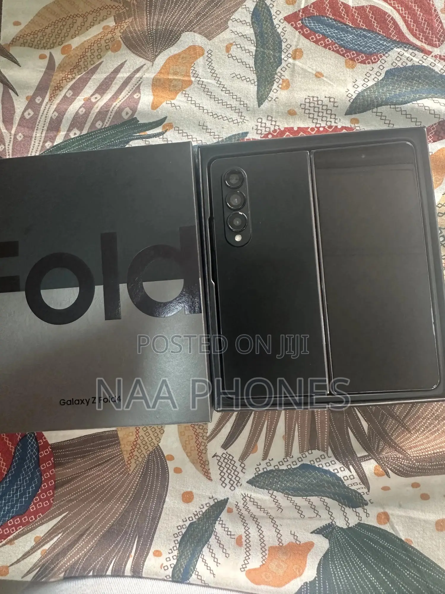 New Samsung Galaxy Z Fold4 256 GB Black