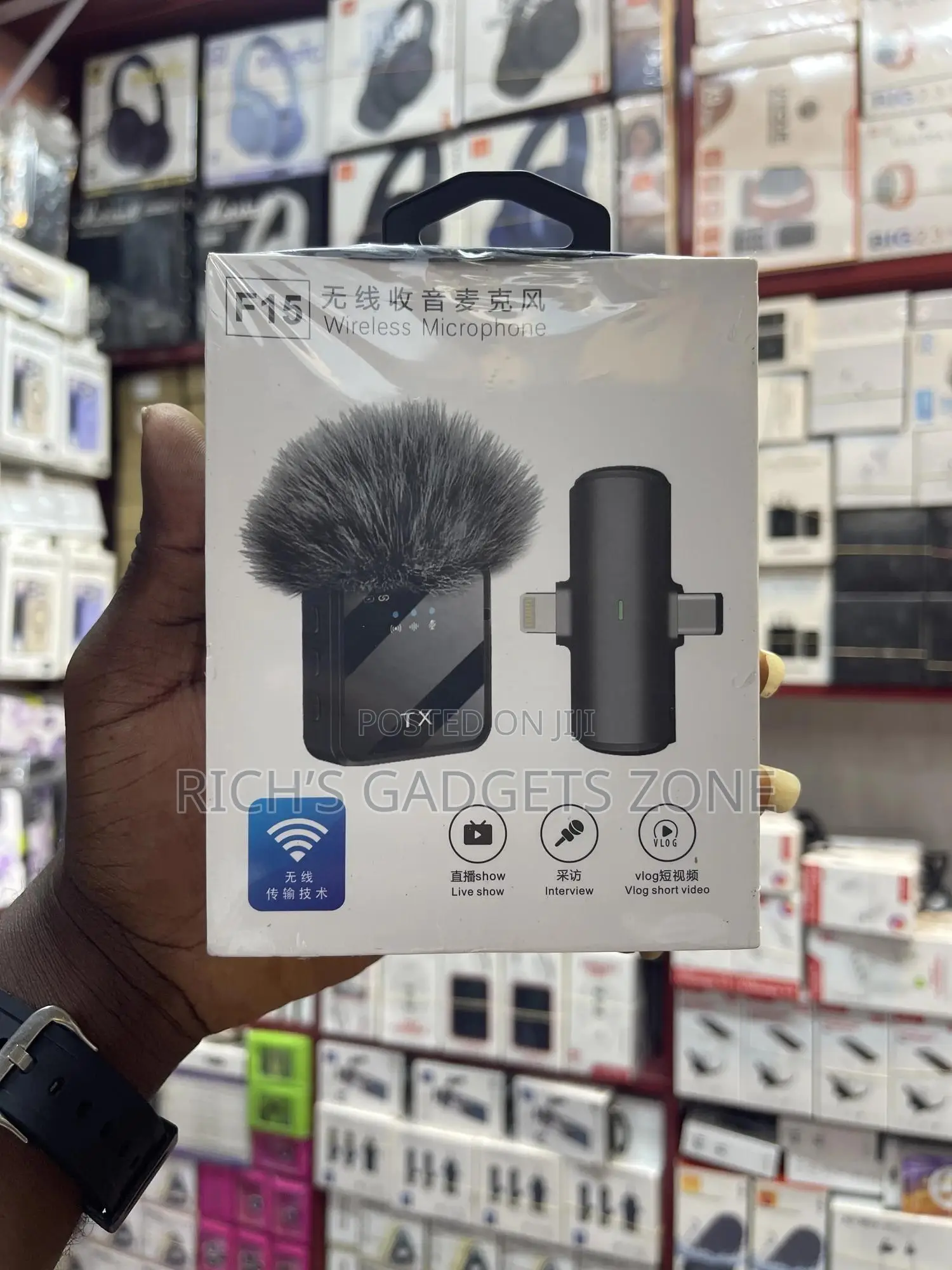Wireless Lavalier Microphone System for Vlogging, Interviews