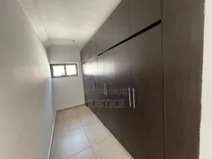 3bdrm House in Ashaley Botwe for rent