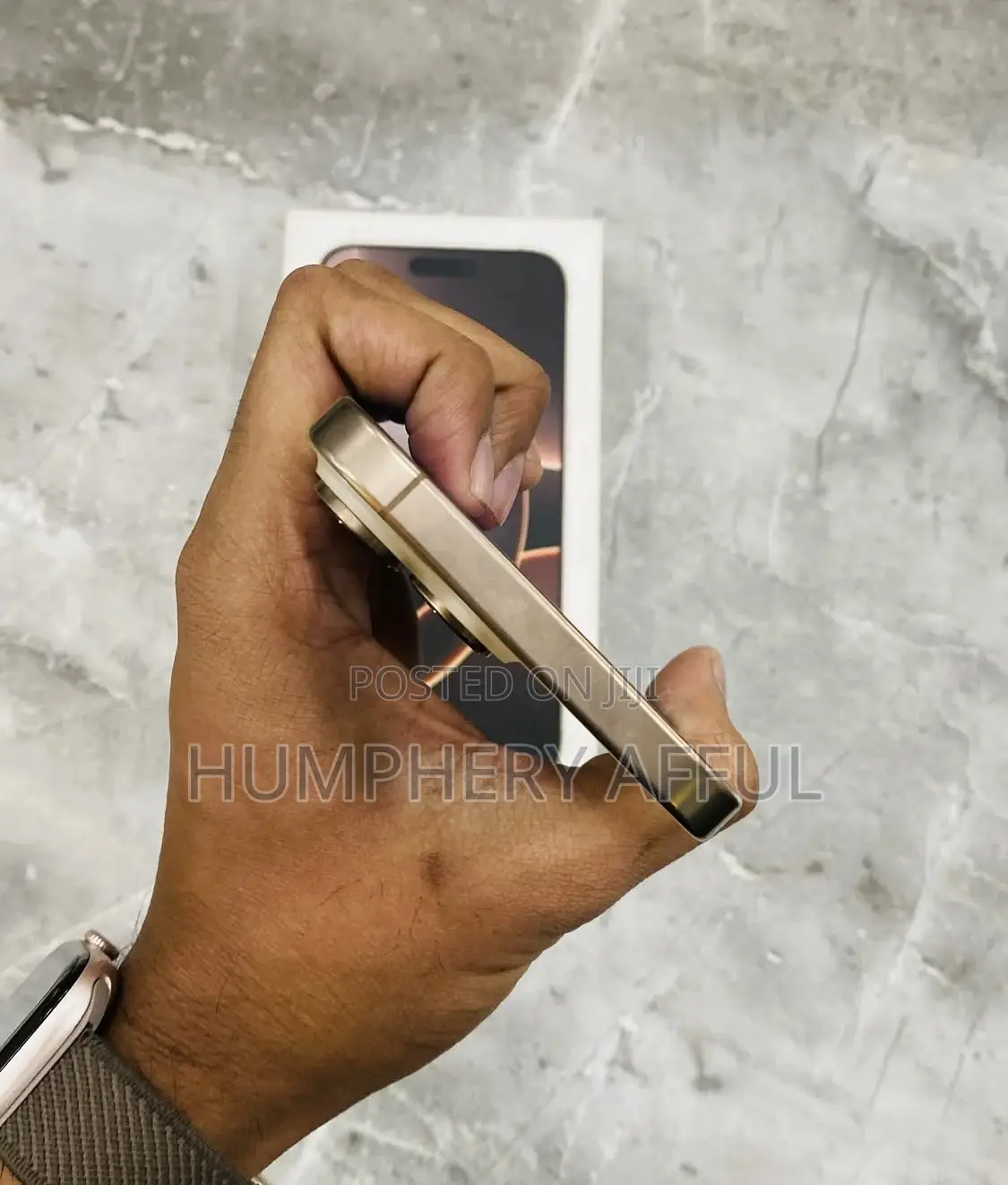 Apple iPhone 16 Pro Max 256 GB Gold