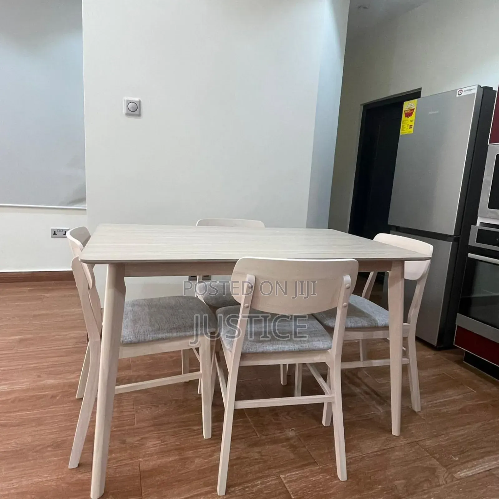 Furnished 3bdrm Townhouse / Terrace in School Junction for rent