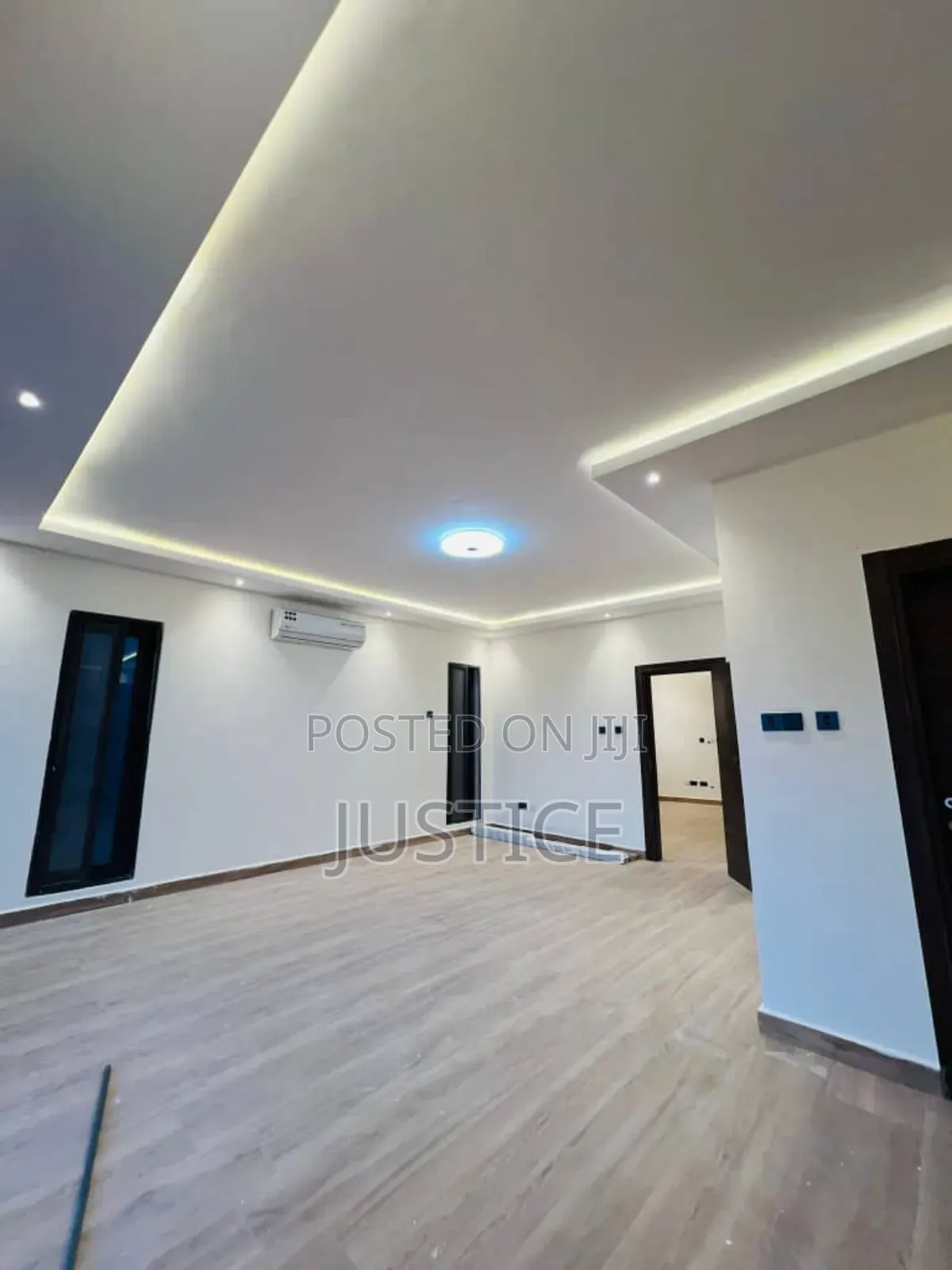 4bdrm House in Ashaley Botwe, School Junction for sale
