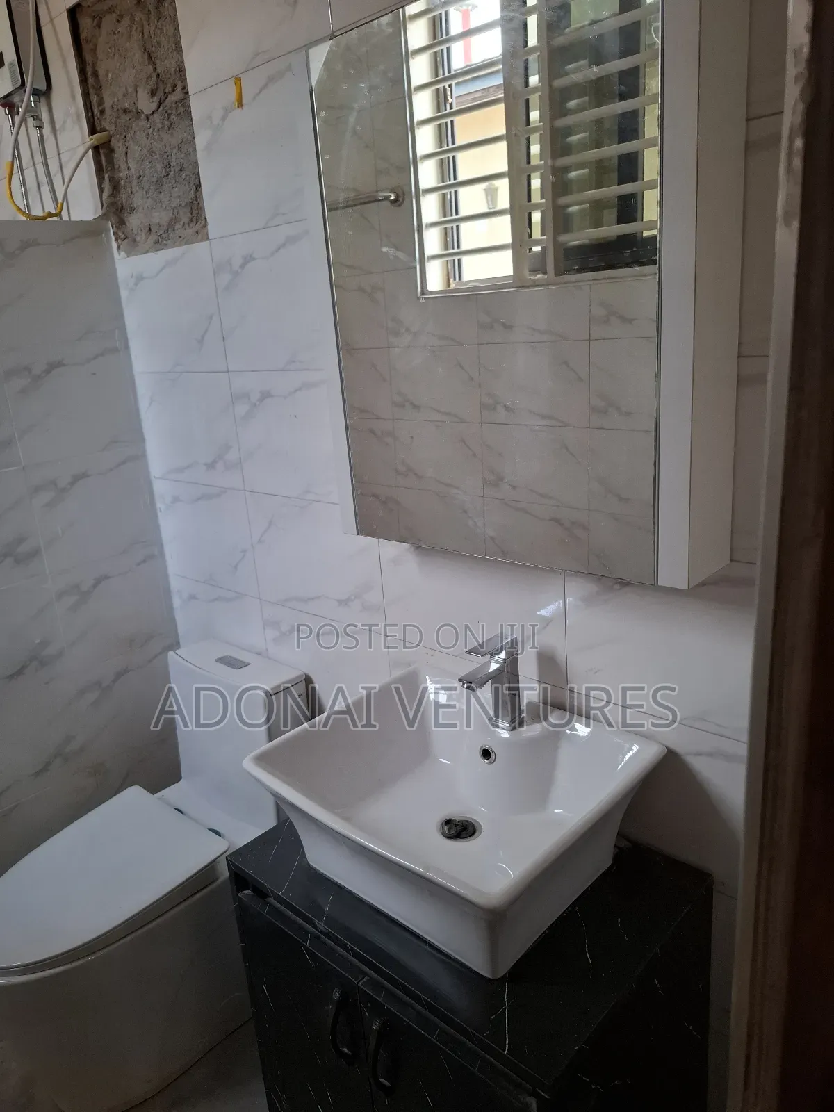 2bdrm Apartment in Ahodwo Daban, Kumasi Metropolitan for rent
