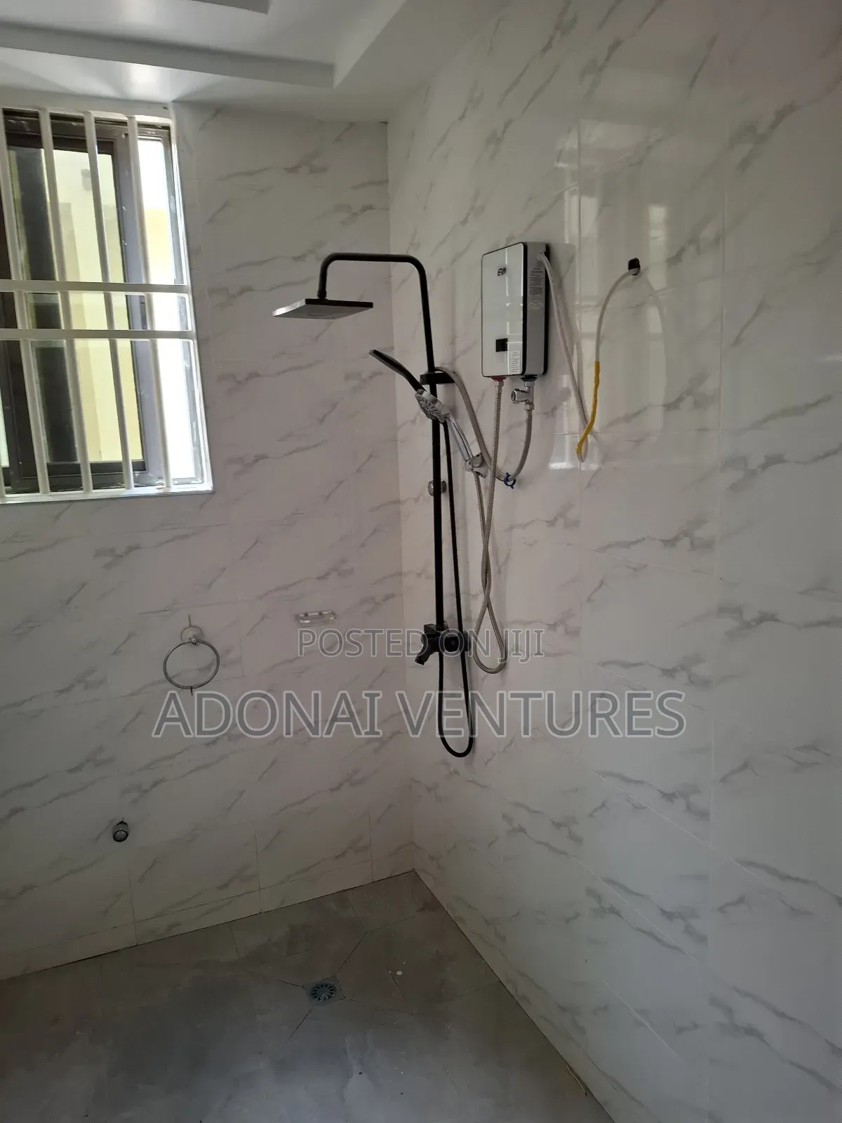 2bdrm Apartment in Ahodwo Daban, Kumasi Metropolitan for rent