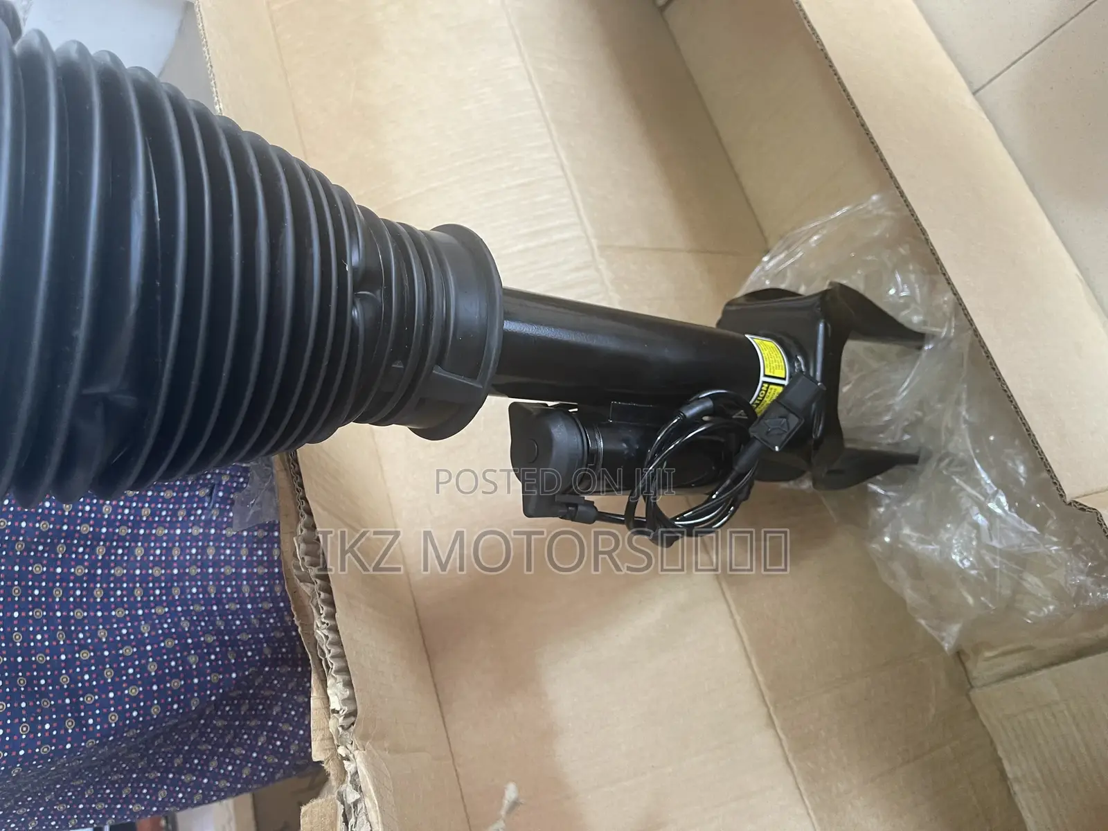 Lexus Nx 300/350h Front Shocks Absorber